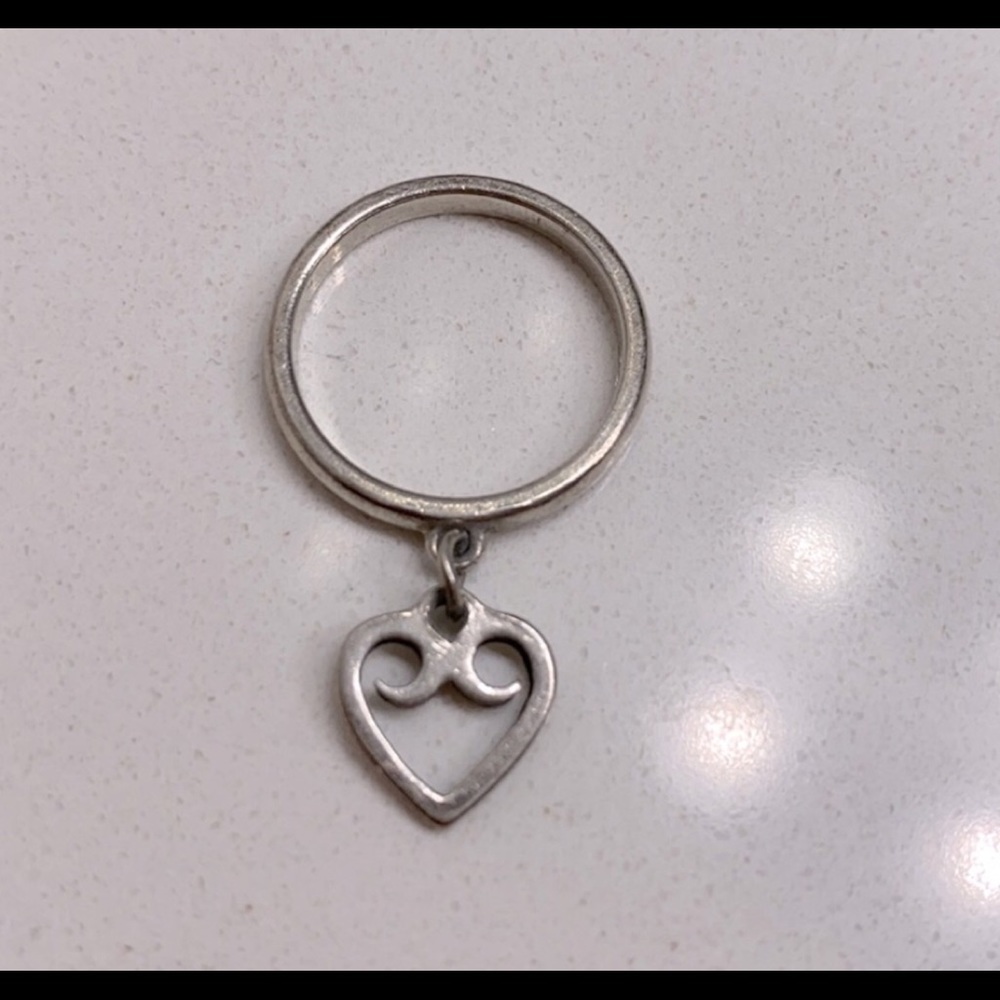 *RETIRED* JAMES AVERY DANGLING HEART RING IN 925 STERLING SILVER